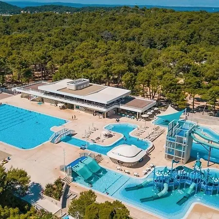 Leon Mali Losinj