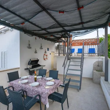 Apartament Leon *